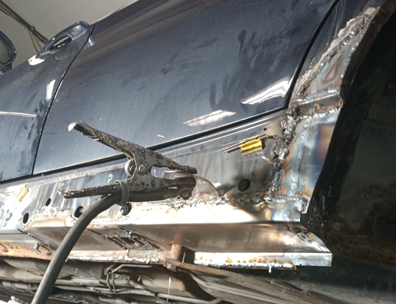 Uutta helmapeltiä hitsattavana autoon